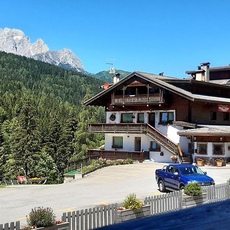 La Pineta Apartment Padola Esterno foto
